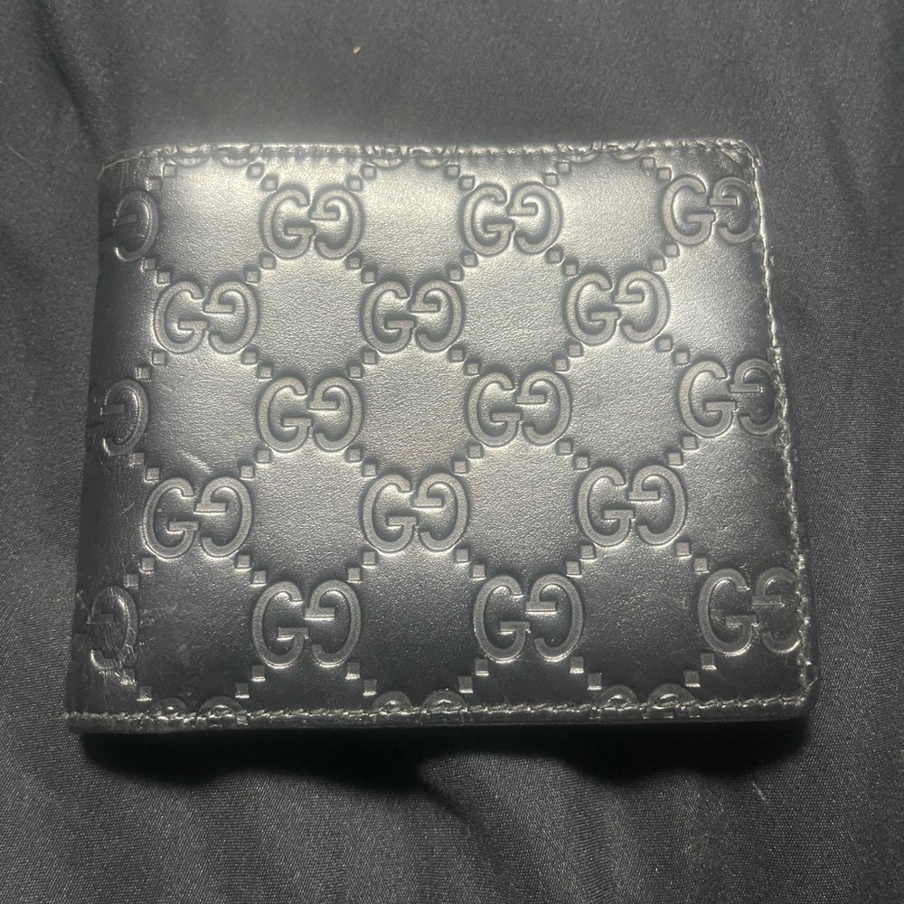 GG Emblem Men’s wallet